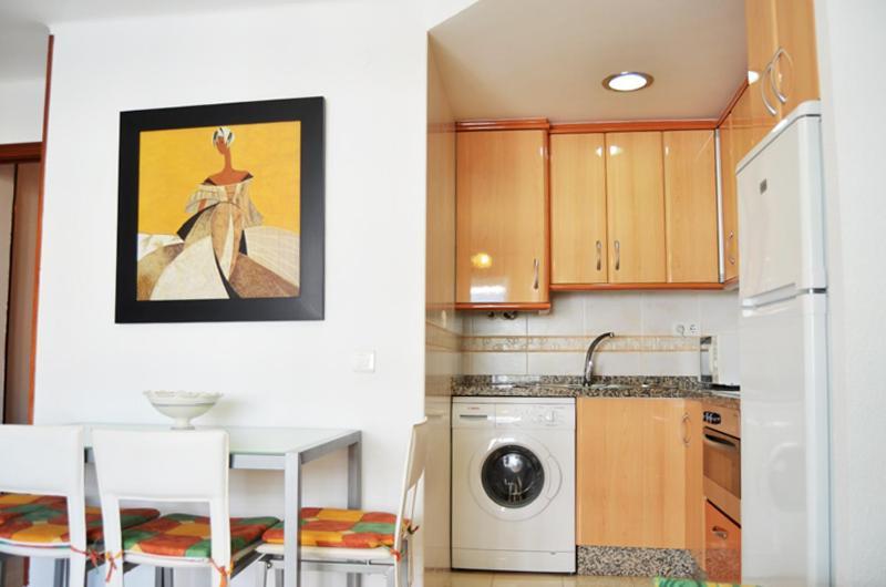 Ferienwohnung Caracola Frente A La Playa Torre Del Mar Exterior foto